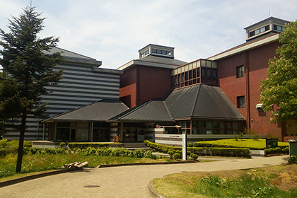 佐久市立近代美術館