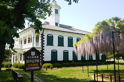 旧中込学校